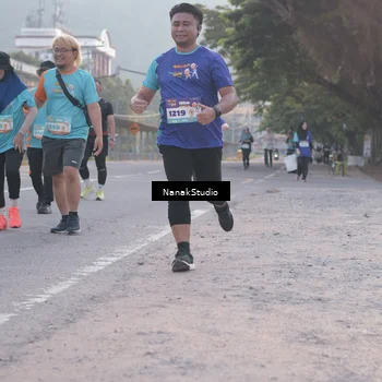 Runner Photo 8344424