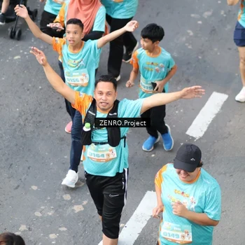 Runner Photo 8344427