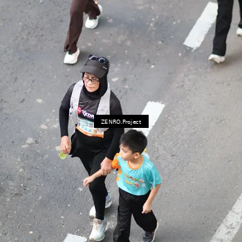 Runner Photo 8344459