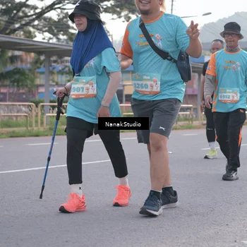 Runner Photo 8344490