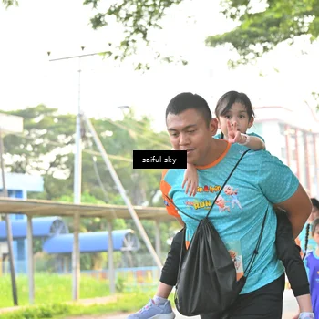 Runner Photo 8344535
