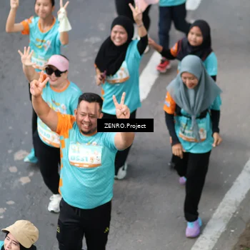 Runner Photo 8344548