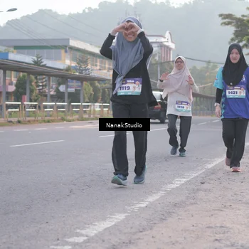 Runner Photo 8344566