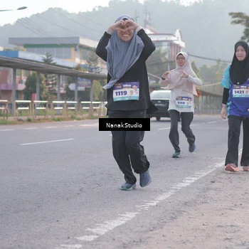 Runner Photo 8344570