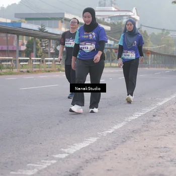 Runner Photo 8344665