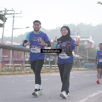 Runner Photo 8344774