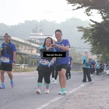 Runner Photo 8344833