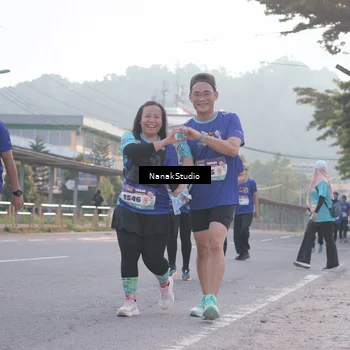 Runner Photo 8344844