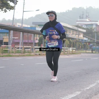 Runner Photo 8344944