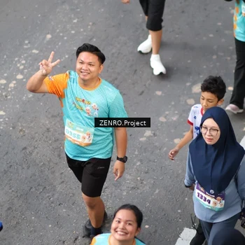 Runner Photo 8344946