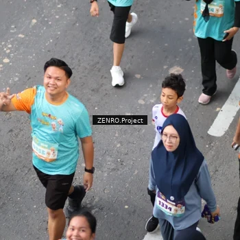 Runner Photo 8344958