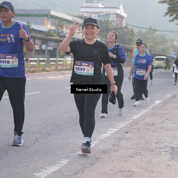Runner Photo 8344991