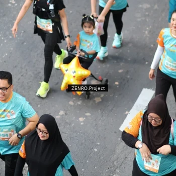 Runner Photo 8345008