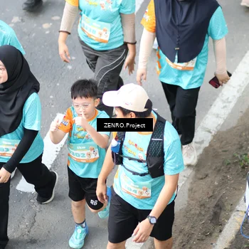 Runner Photo 8345042