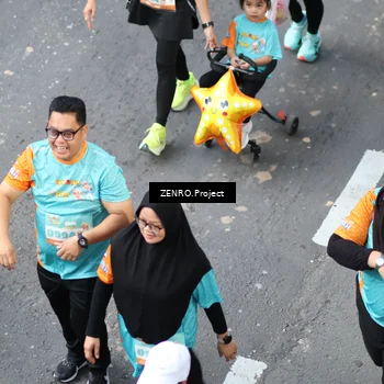 Runner Photo 8345048