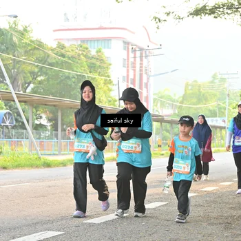 Runner Photo 8345074