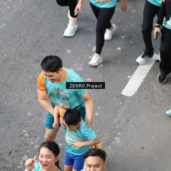 Runner Photo 8345087