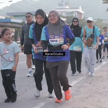 Runner Photo 8345143