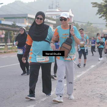 Runner Photo 8345179