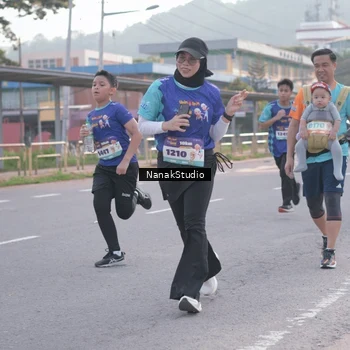 Runner Photo 8345220