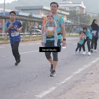 Runner Photo 8345233