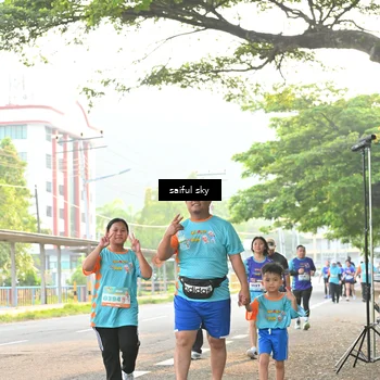Runner Photo 8345277