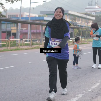 Runner Photo 8345279