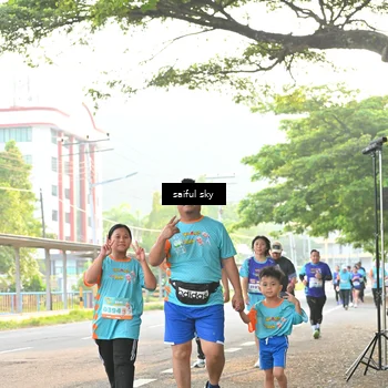 Runner Photo 8345295