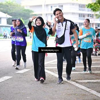 Runner Photo 8345338