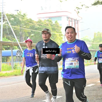 Runner Photo 8345372