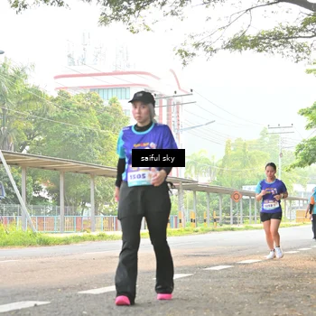 Runner Photo 8345380