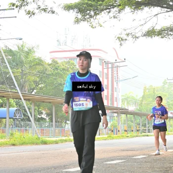 Runner Photo 8345400