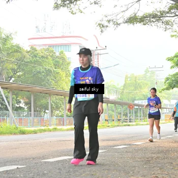 Runner Photo 8345413
