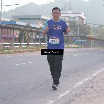 Runner Photo 8345461