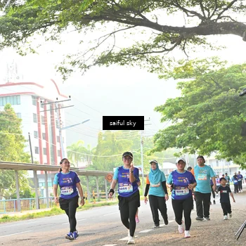 Runner Photo 8345475