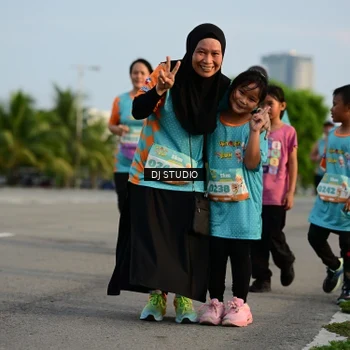 Runner Photo 8345525