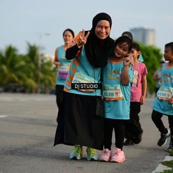 Runner Photo 8345551