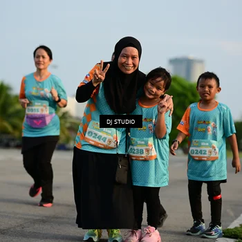 Runner Photo 8345556