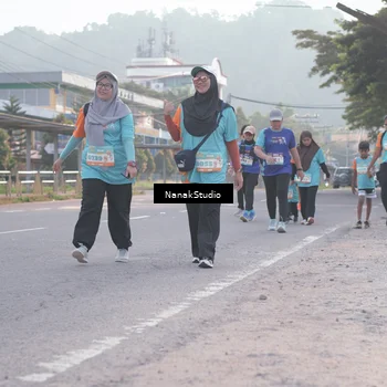 Runner Photo 8345567