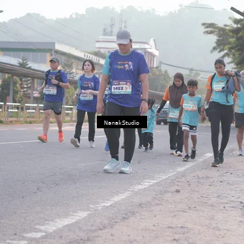 Runner Photo 8345587