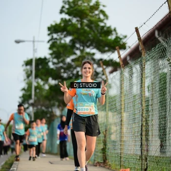 Runner Photo 8345595
