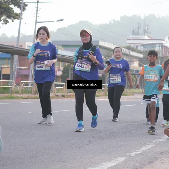 Runner Photo 8345602