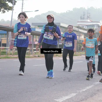 Runner Photo 8345607