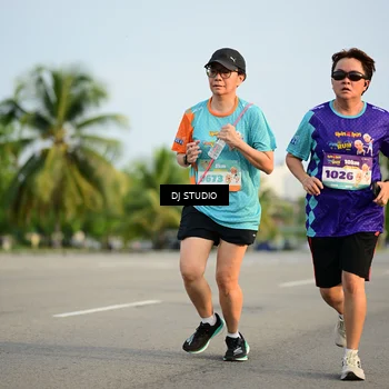 Runner Photo 8345640