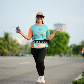 Runner Photo 8345655