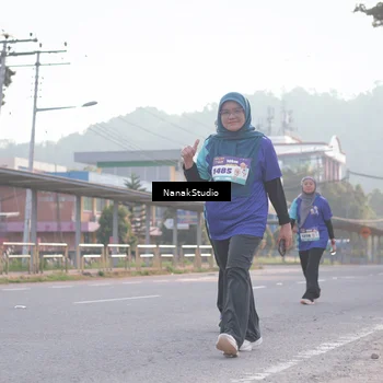 Runner Photo 8345659