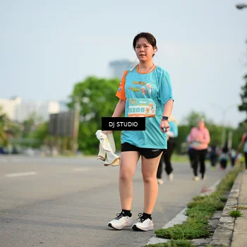 Runner Photo 8345681