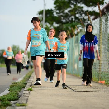 Runner Photo 8345684