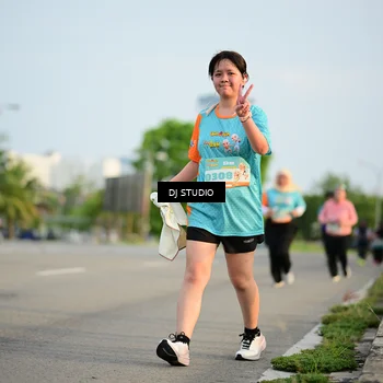 Runner Photo 8345708