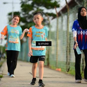 Runner Photo 8345719